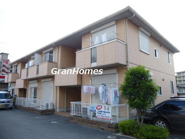 シャーメゾンかみやＡ