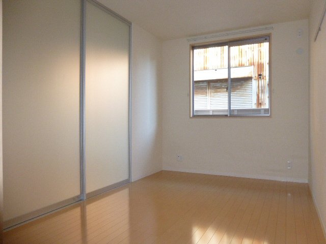 エステート今宿の寝室