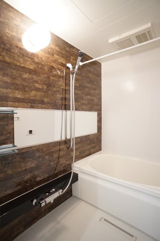 Bloom　Stageの浴室|一日の疲れを癒す追い焚きオートバスは浴室乾燥機付き