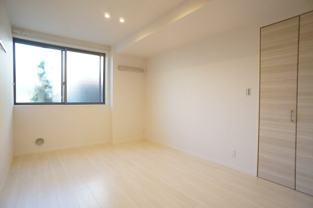 Bloom　Stageの洋室|洋室は広々7.4帖