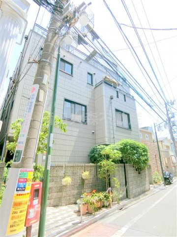 ルミエール梅屋敷 の外観