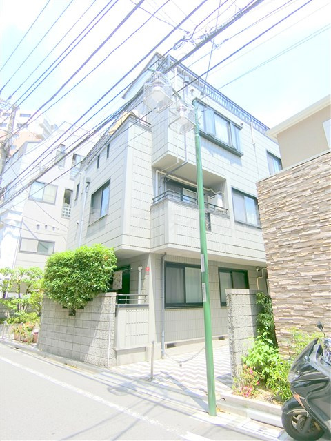 ルミエール梅屋敷 の外観