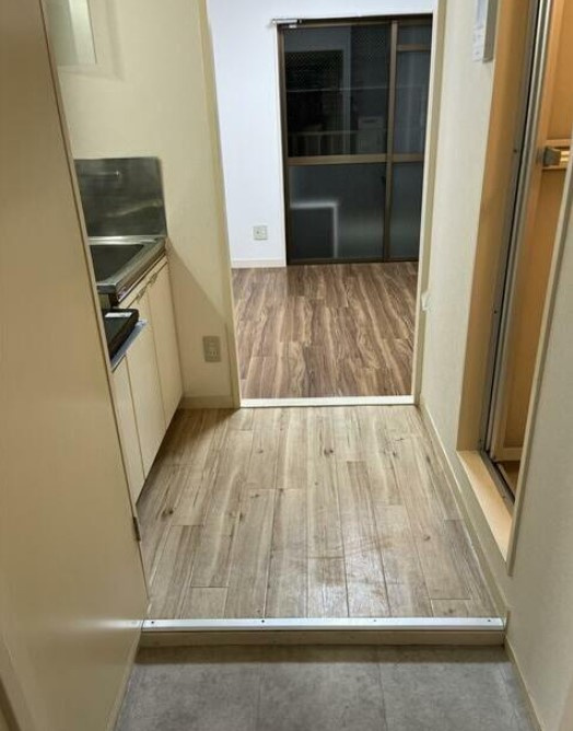 ミレーのエントランス