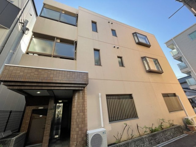 【外観】 | アドミラブル | おしゃれな外観です