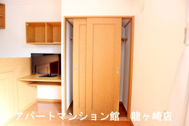 レオパレスヴェルドミールの収納