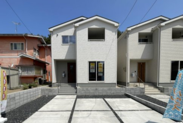 リーブルガーデン　東区有楽第１　全２棟