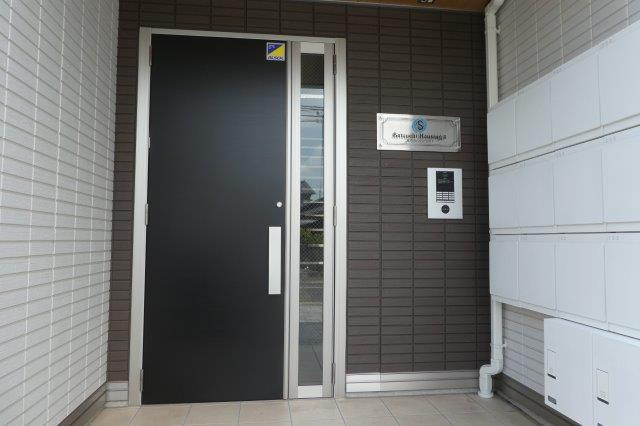 倉敷市日ノ出町１丁目のアパートのエントランス|オートロック