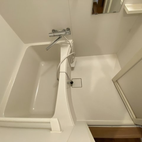 八丁平社員寮の浴室