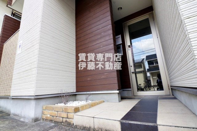 カレラのエントランス