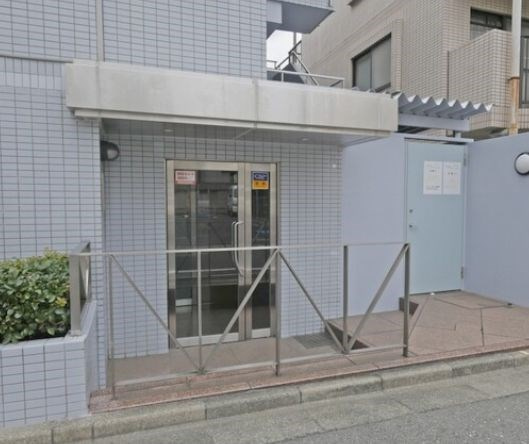 【エントランス】豪徳寺アムフラット 