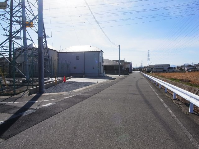 新築　高崎市日高町23-1期　LIGNAGE　1号棟の前面道路含む現地写真|現地写真　西側接道幅員約6ｍ
