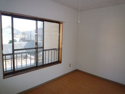【居間・リビング】 | イッツ・ア陶栄 | ※同建物同型別のお部屋