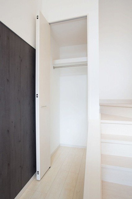 【収納】 | ホワイトプラム井尻 | 別号室の写真になります。現況優先。