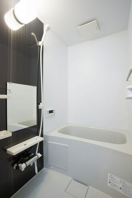 【浴室】 | ホワイトプラム井尻 | 別号室の写真になります。現況優先。