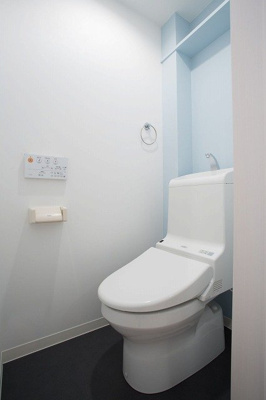 【トイレ】 | ホワイトプラム井尻 | 別号室の写真になります。現況優先。