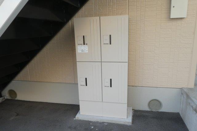 倉敷市大内のアパートのその他共用部分|宅配ボックス完備。