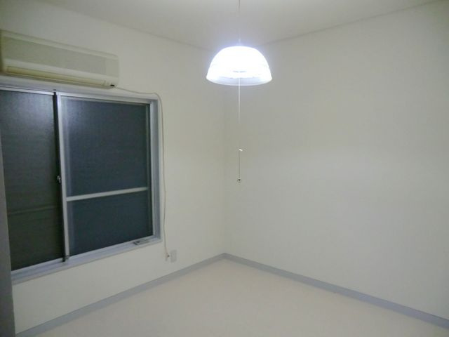 テラスハウス山王の洋室