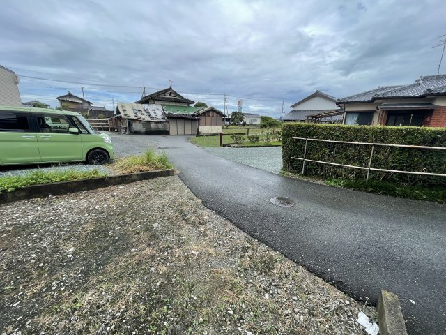 氷川町野津土地の前面道路含む現地写真