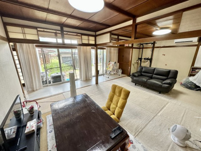 【居間・リビング】 | 【中古戸建】上山市旭町