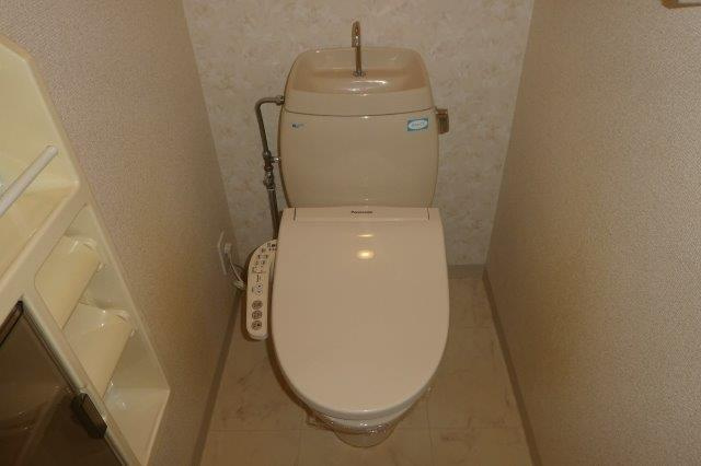 ルボアール２１Ｂのトイレ|ウォシュレット