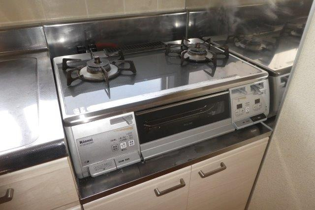 ルボアール２１Ｂのキッチン|２口ガスコンロ