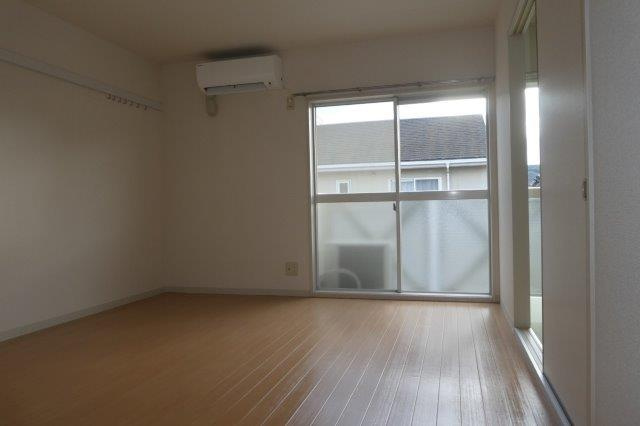 ルボアール２１Ｂの居間・リビング|洋室