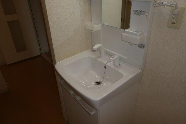 ルボアール２１Ｂの独立洗面台|シャンプードレッサー