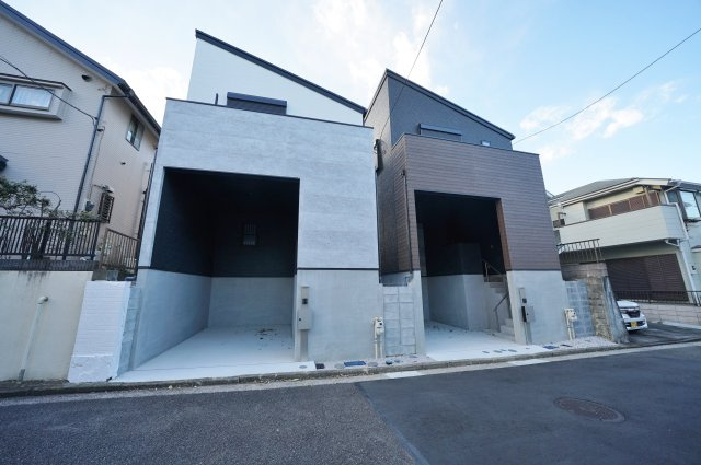 【横浜市旭区市沢町337-54全２棟新築戸建てＡ号棟】★仲介手数料無料★（市沢小学校・西谷中学校）の外観