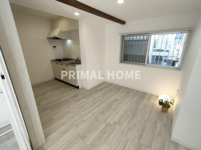 【居間・リビング】 | アルジェネーロ三ッ沢 | ゆったりとしたリビングです