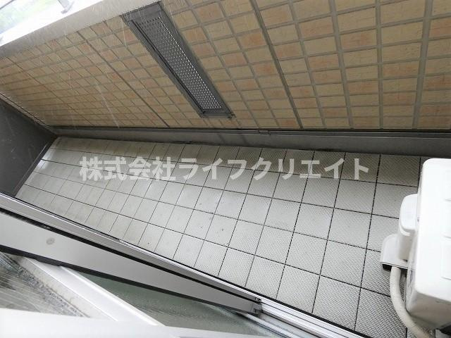 クレセントコートKayのバルコニー