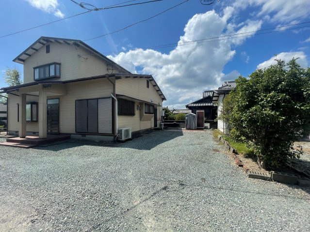 安武町武島戸建の前面道路含む現地写真
