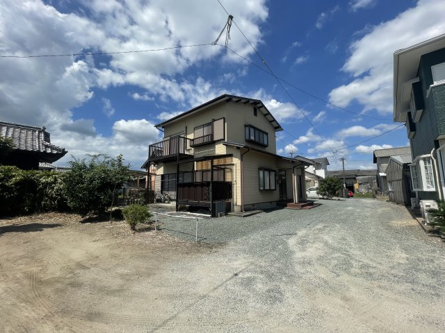 安武町武島戸建の前面道路含む現地写真