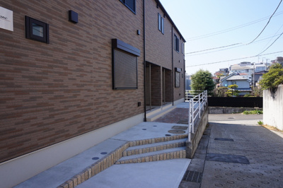 建物入り口