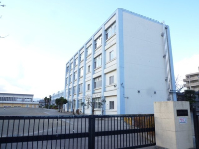 大和市立草柳小学校まで550ｍ
