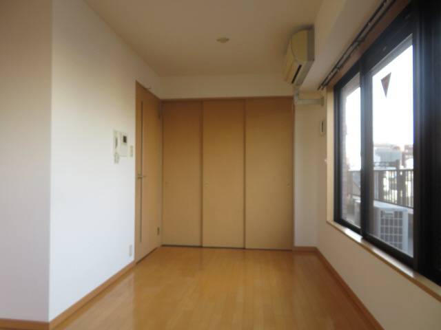 ＫＥＩマンションの洋室