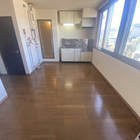 マンションＴの居間・リビング|リビングです