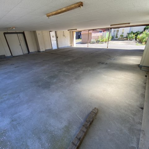 マンションＴの駐車場|駐車スペースもあります