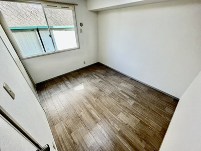 【洋室】 | シャトードイワネ18号館