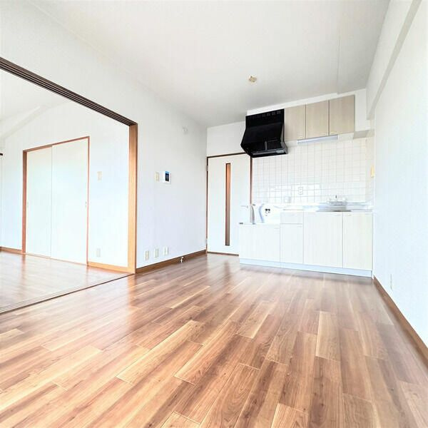 ジュネス保田3　　刈谷市近郊の賃貸はクラスホーム刈谷店の居間・リビング