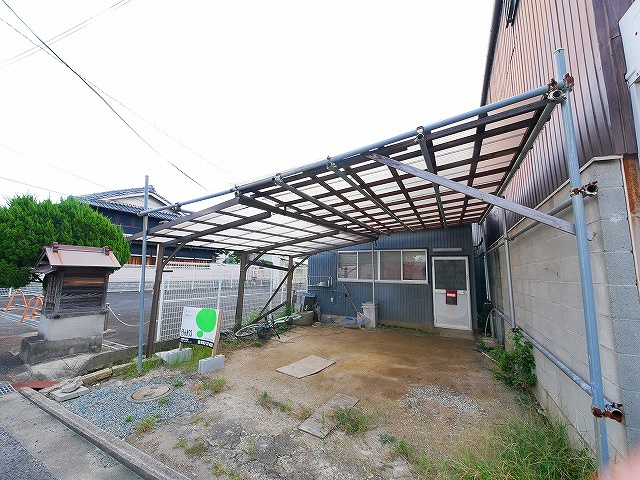 奈良市杏町倉庫の外観