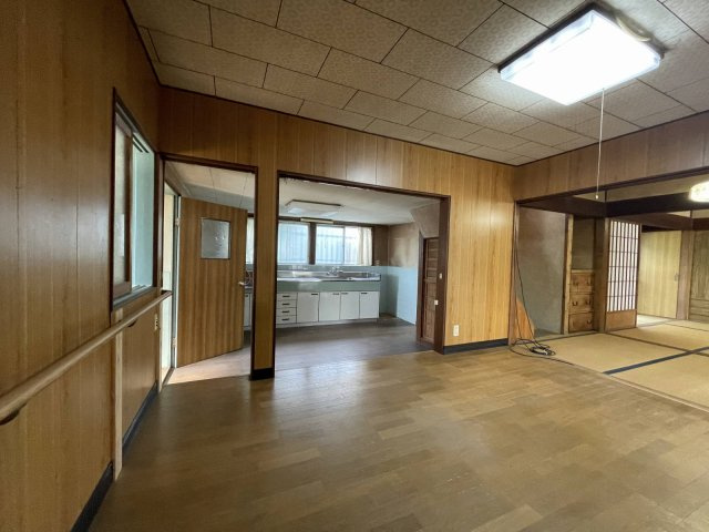 【洋室】 | 中古一戸建　高知市介良乙