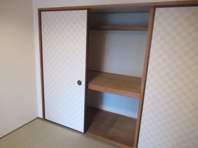 青山ＮＫマンションの収納