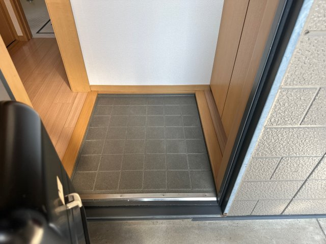 ルシエール細江の玄関