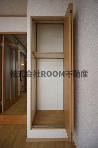 第2年見マンションの収納|便利な収納スペースです