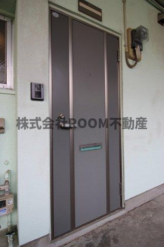 第2年見マンションの玄関|落ち着いた玄関です