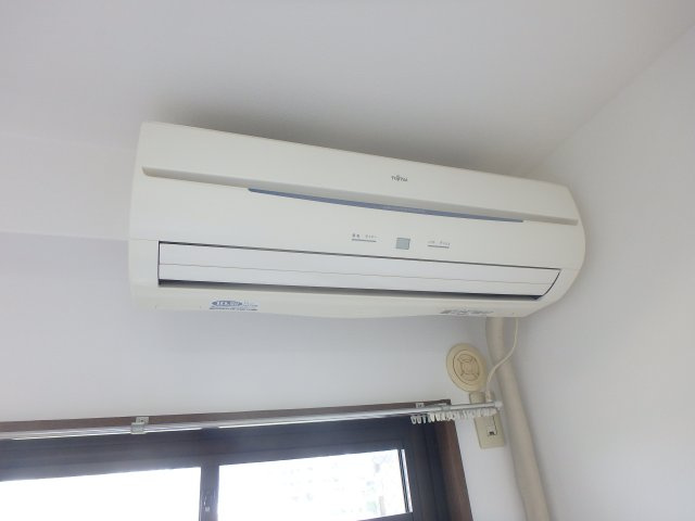 【設備】 | ドムール若山 | エアコン完備