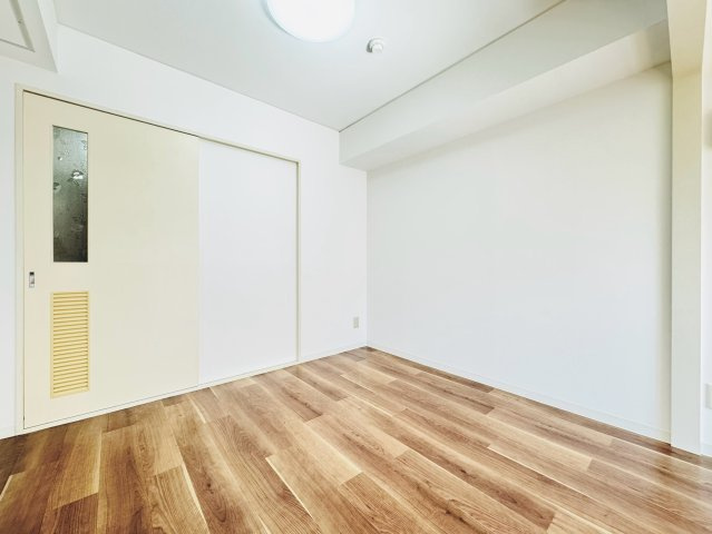 【居間・リビング】 | 【CP対象】ロイヤルコート円山 | ゆったり過ごせるリビングです