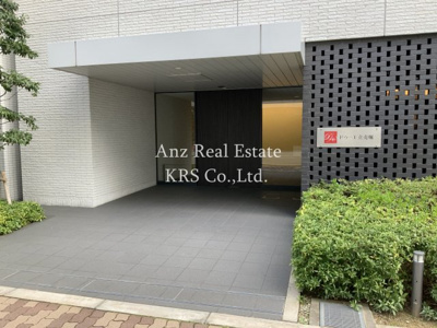 【エントランス】 | ドゥーエ立売堀 | センスあふれるエントランス！