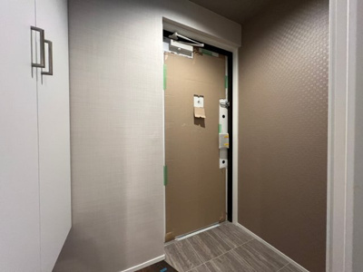 【玄関】 | ブエナビスタ梅田イースト