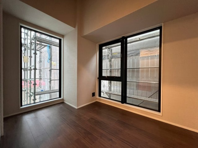 【洋室】 | ブエナビスタ梅田イースト